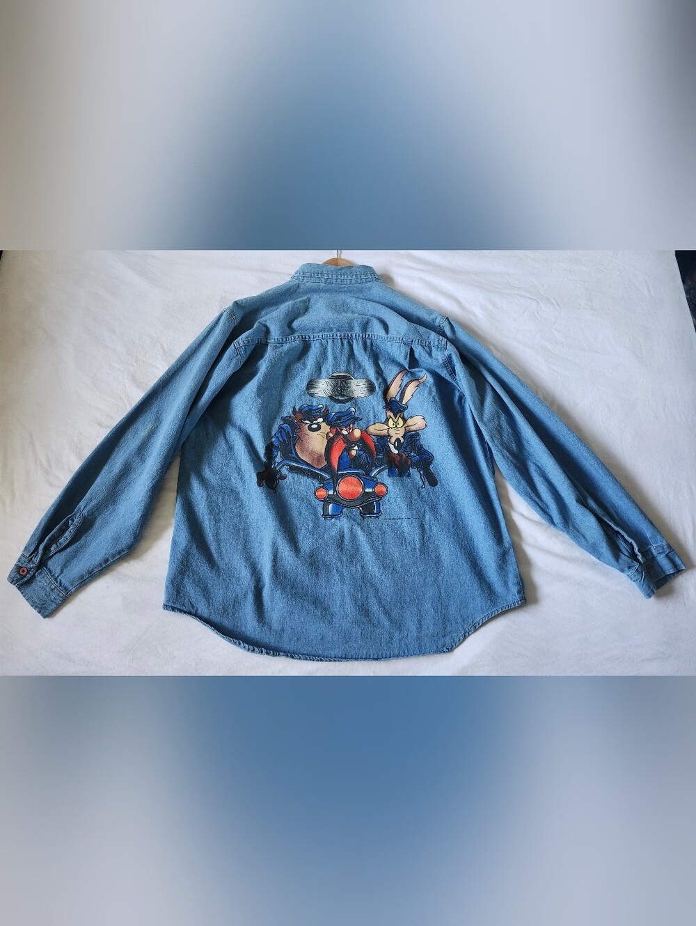 Vintage Looney Tunes 1993 Denim Button Up Shirt